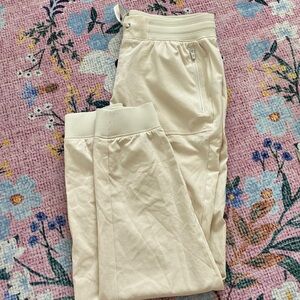 Gat fit lightweight jogger pant